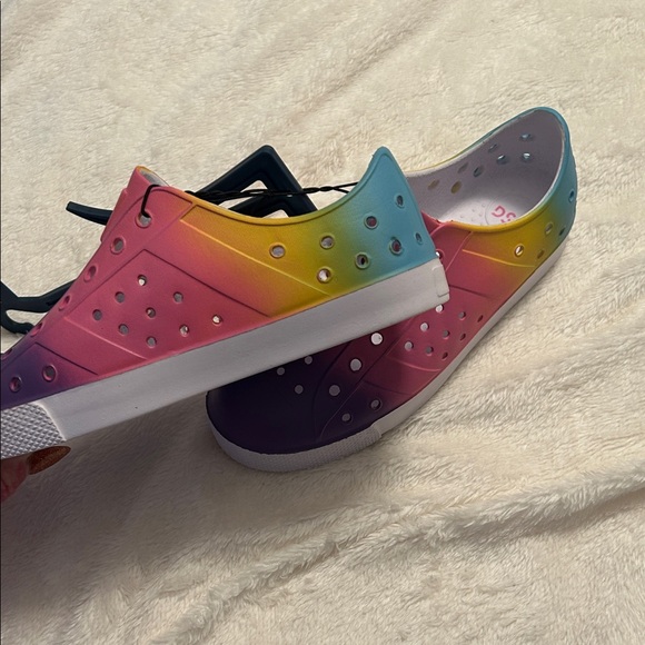 DSG Kids Water Shoes - Purple, Pink, Yellow - Picture 4 of 6